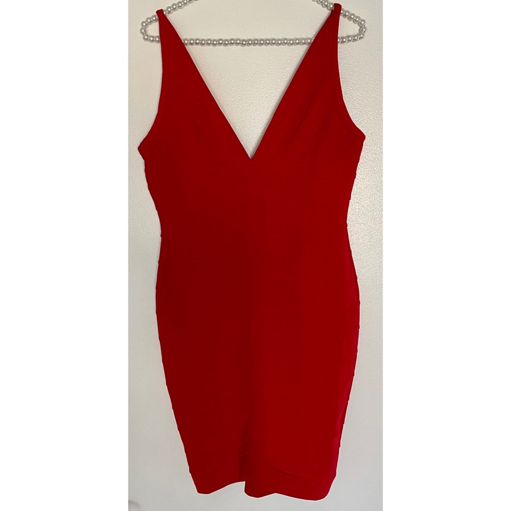 Plunging V-Neck Red Stretch Body-con Dress L